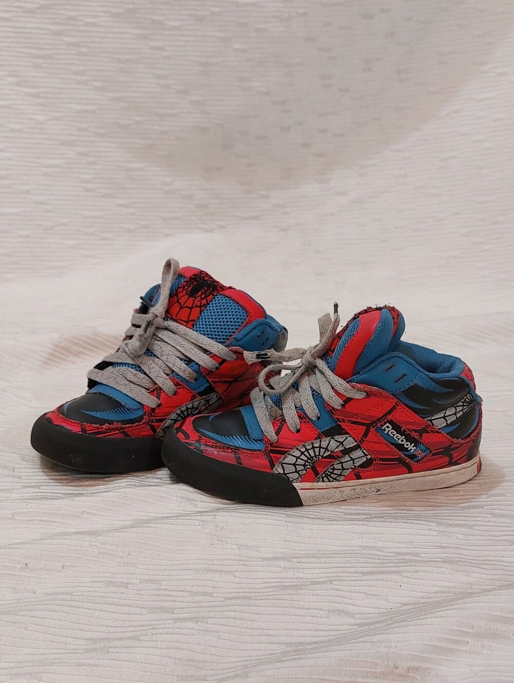 Reebok/Marvel Kids Red and Blue Spiderman-Themed Sneakers Size 12